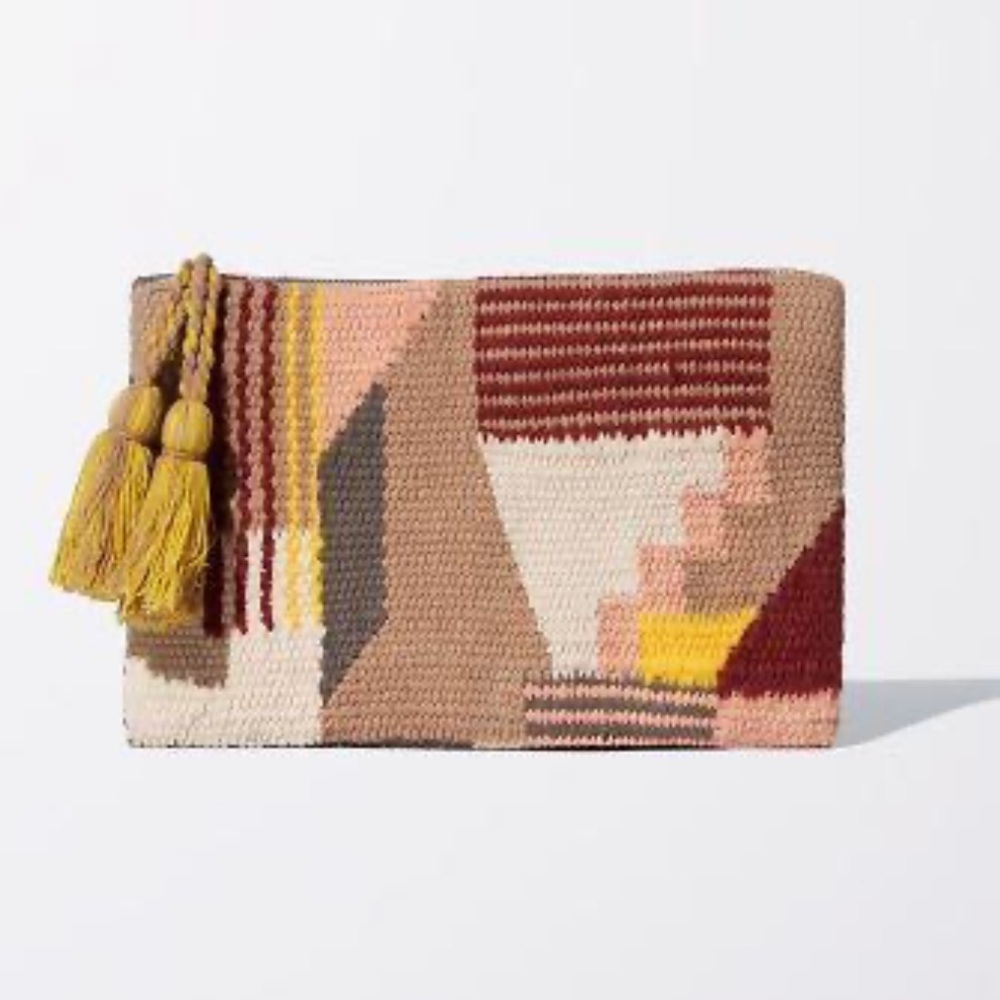 💋 2/$30 Aritzia Wilfred Tapestry Pouch